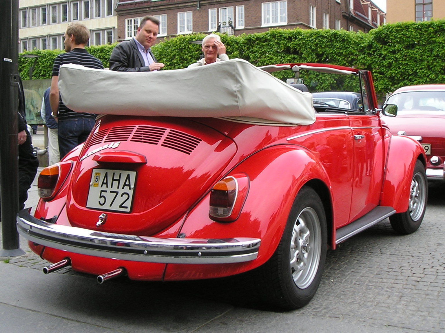 Volkswagen 1302LS cabrio