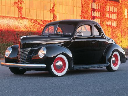 Ford De Luxe business coupe
