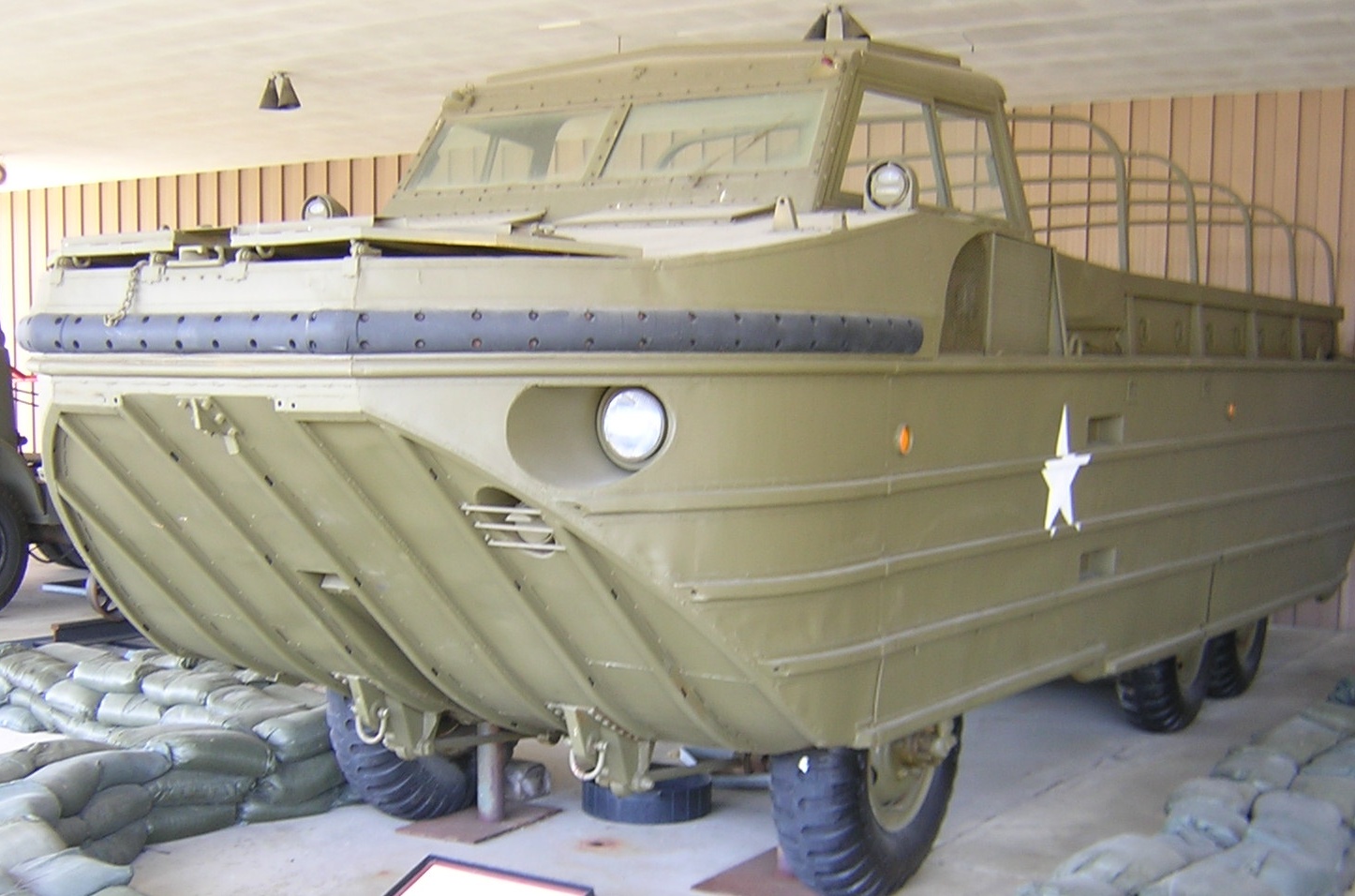 GMC XM-147 Super DUKW