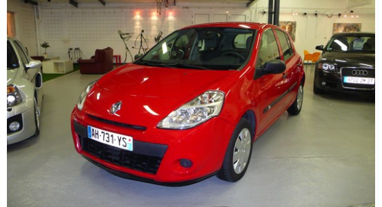 Renault Clio 12 16v Authentique