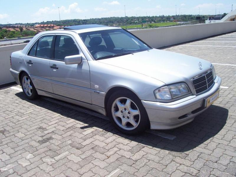 Mercedes-Benz C230 Coupe