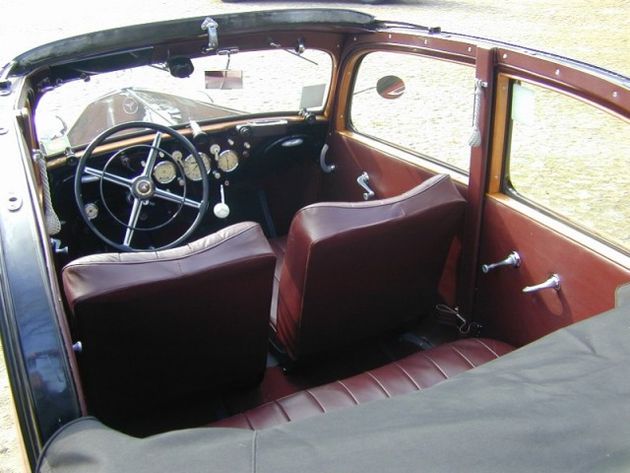 Mercedes-Benz 170S cab