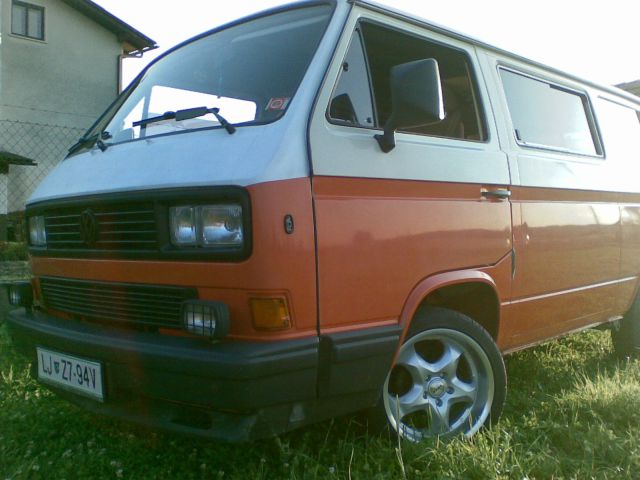 Volkswagen Caravelle 28 V6