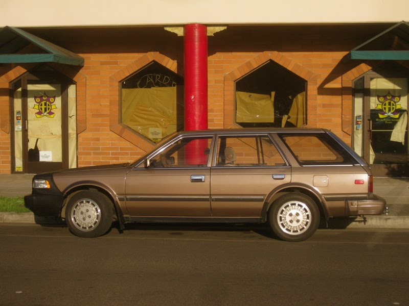 Nissan Maxima 30 Wagon