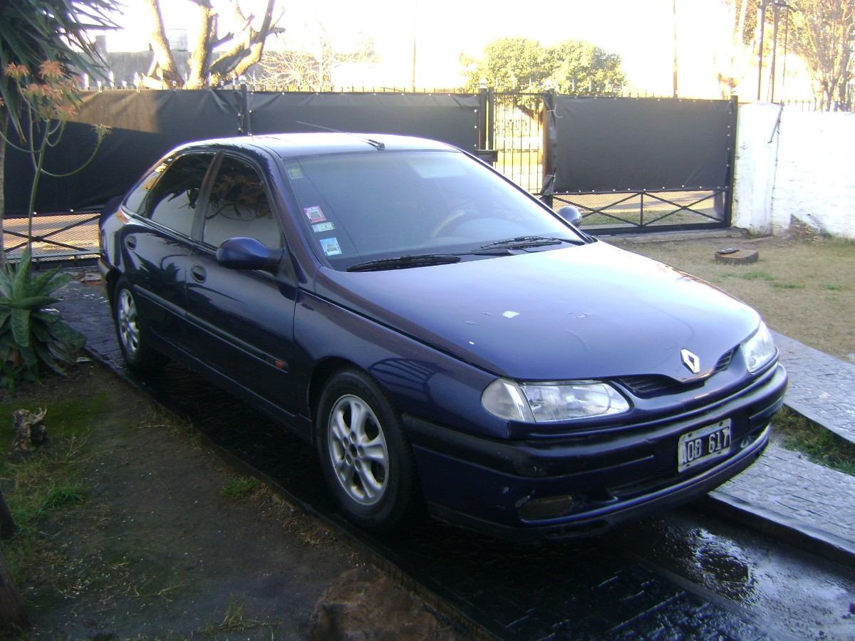 Renault Laguna RXE 20