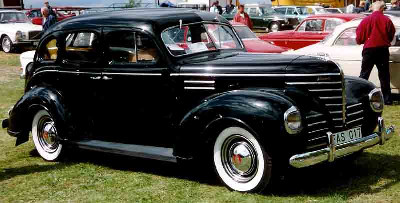 Plymouth P6 De Luxe business coupe