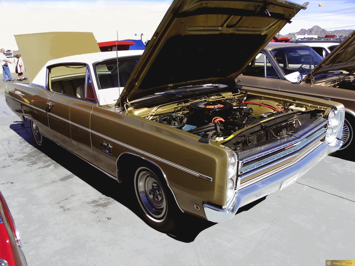 Plymouth Fury 2dr HT