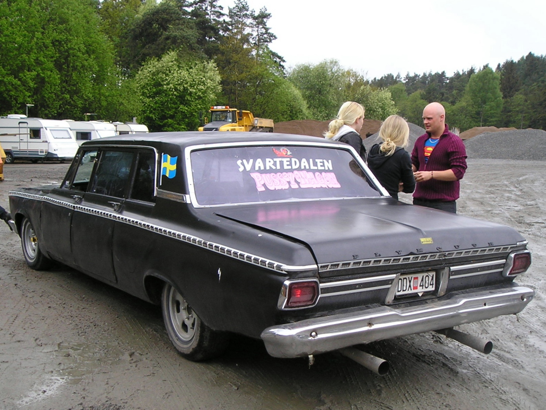 Plymouth Belvedere II 4dr lwb