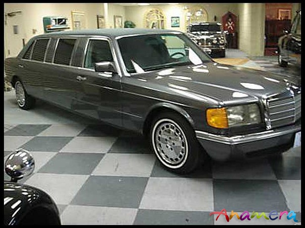 Mercedes-Benz 500 SEL Limo
