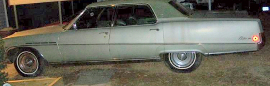 Buick Electra 225 Custom 4dr HT