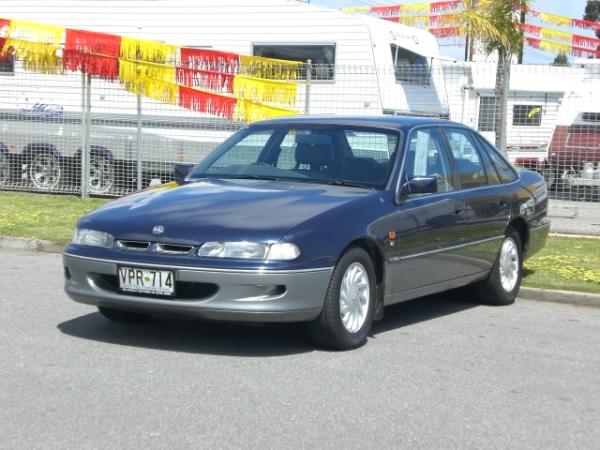 Holden Calais VR V8