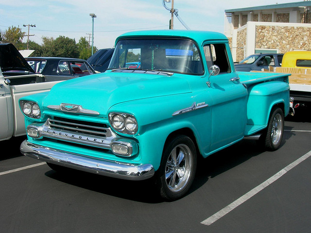 Chevrolet Apache 32 pickup