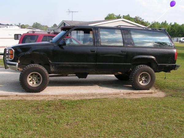 GMC Suburban 4x4