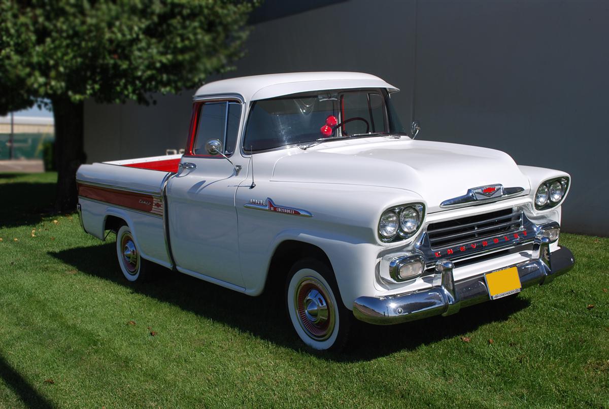 Chevrolet Cameo Carrier