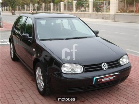 Volkswagen Golf 16 Highline