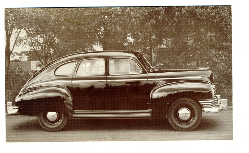 Nash 600 4-door sedan