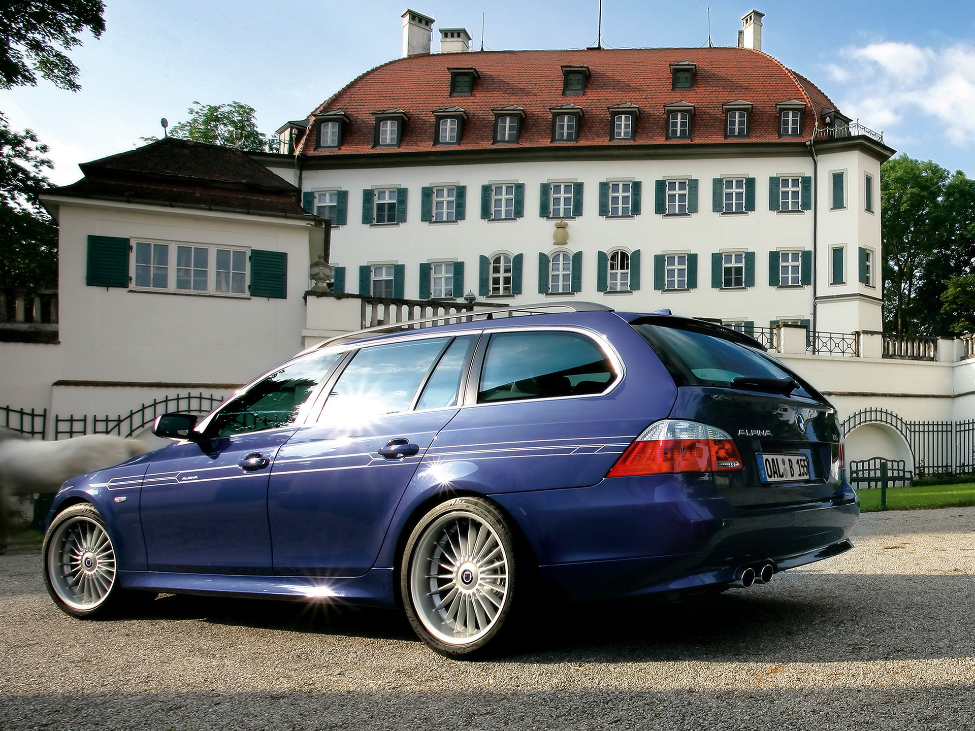 BMW 745i 44