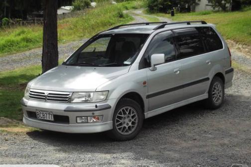 Mitsubishi Chariot ME 4WD