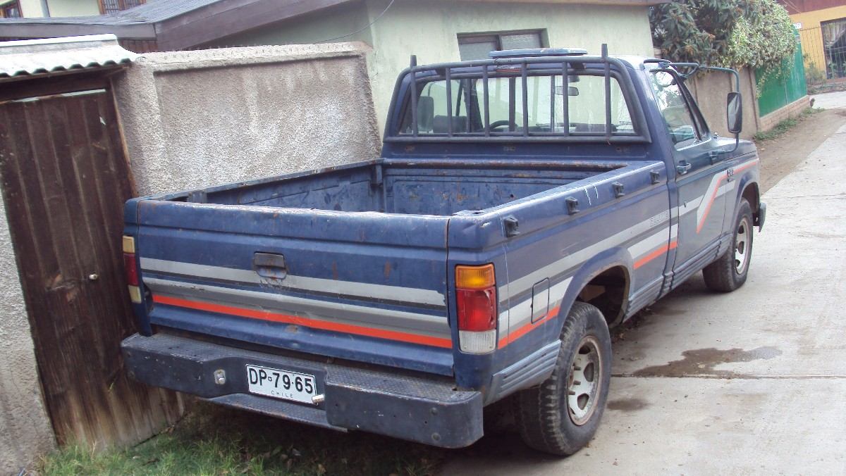 Chevrolet Custom Deluxe C-20