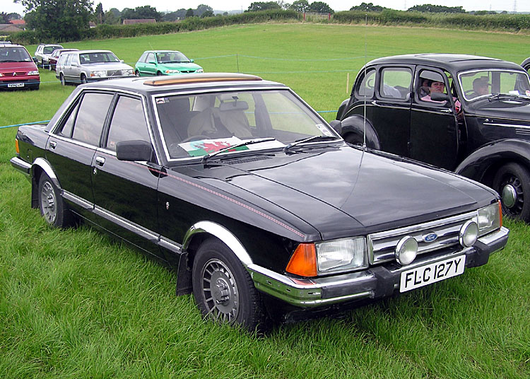 Ford GRANADA 28