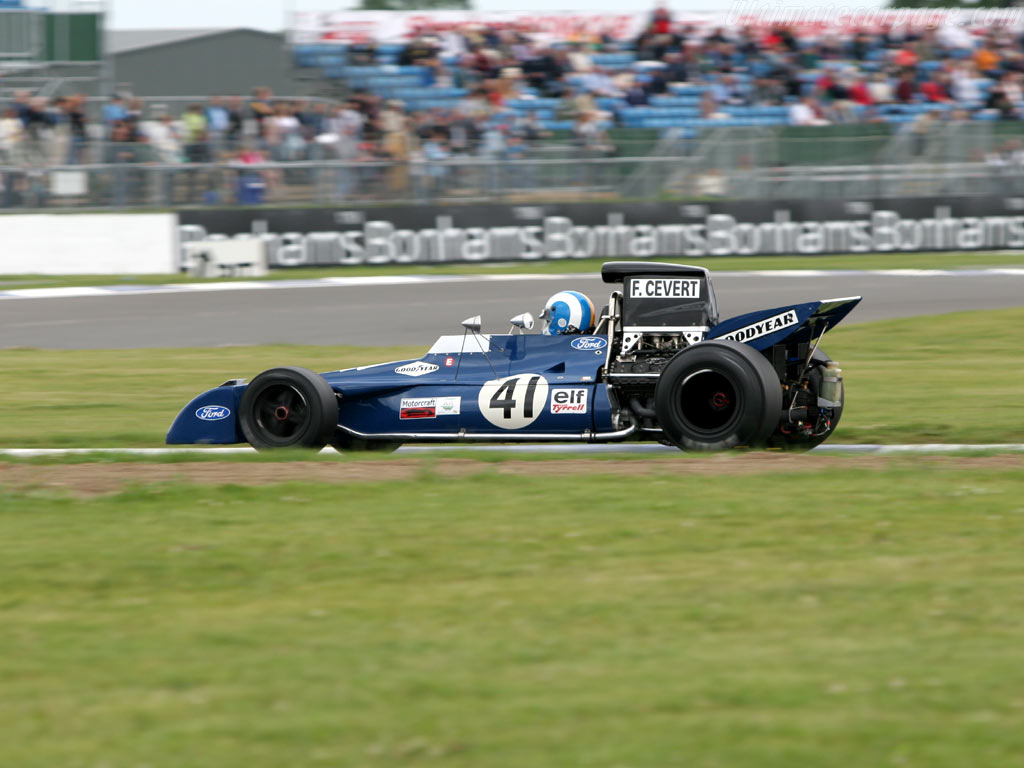 Tyrrell 002