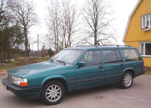 Volvo 945 Turbo Kombi