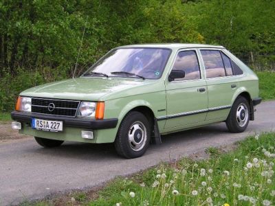 Opel Kadett 16 D