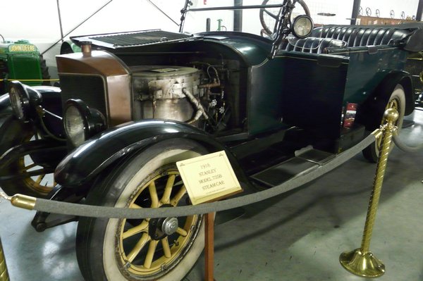 Stanley Steamer 735B