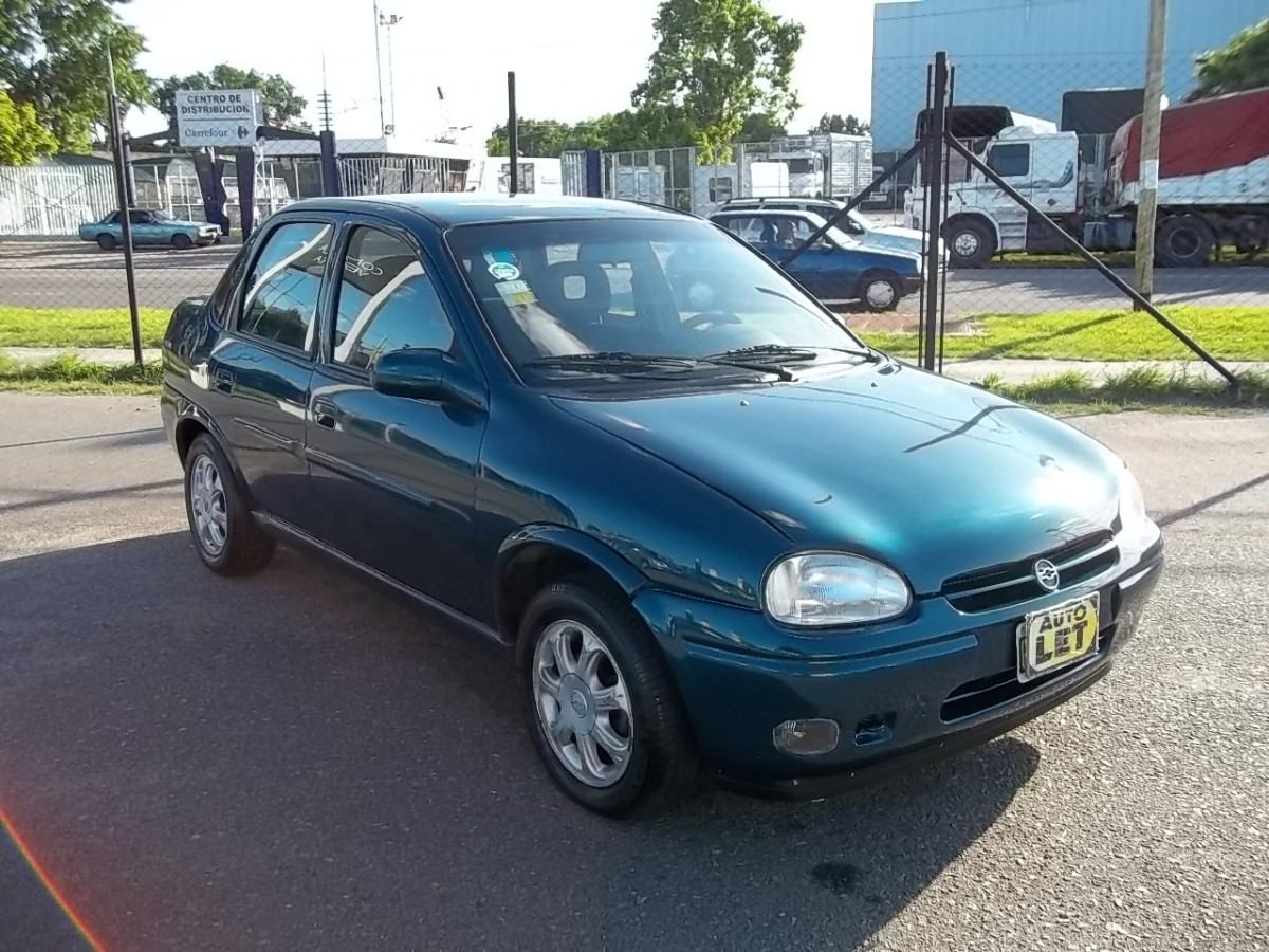 Chevrolet Corsa GLS 16