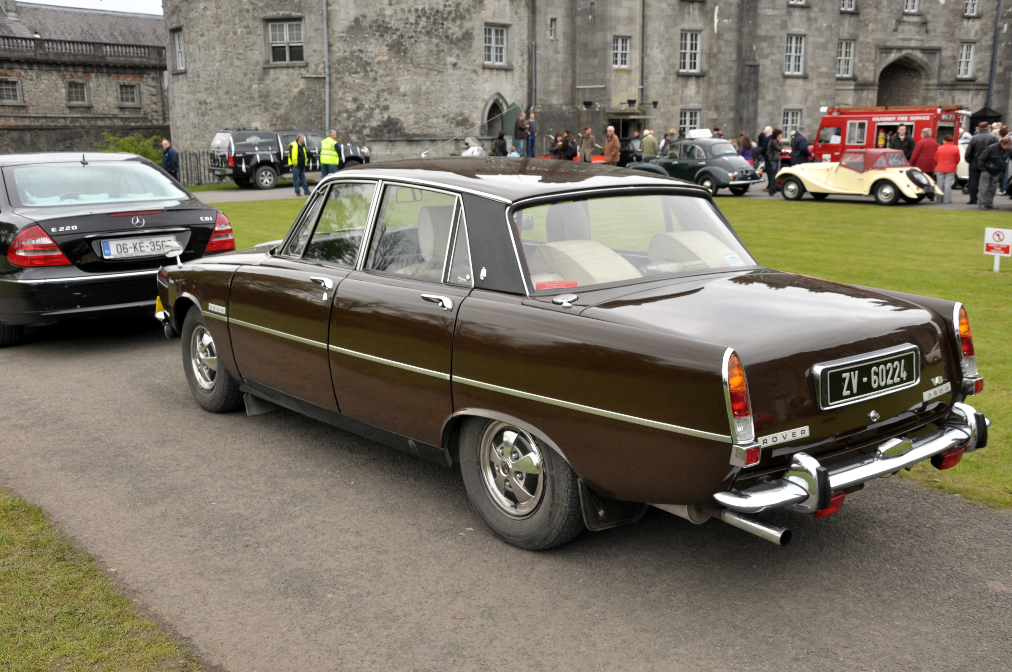 Rover P6