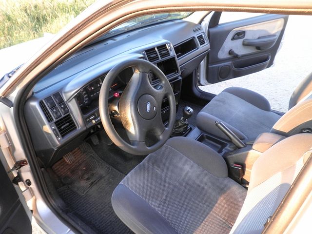 Volkswagen Ford Sierra 20i