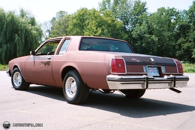 Oldsmobile Delta 88 Royale Coupe