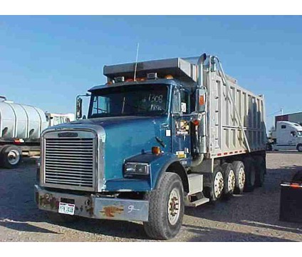 Freightliner FLD Dump