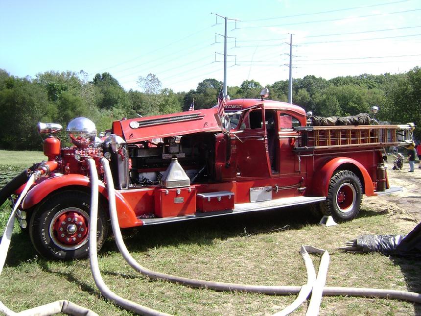 Ahrens Fox BT Pumper