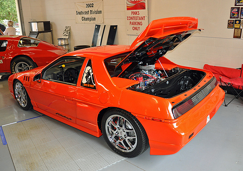 Pontiac Fiero SE