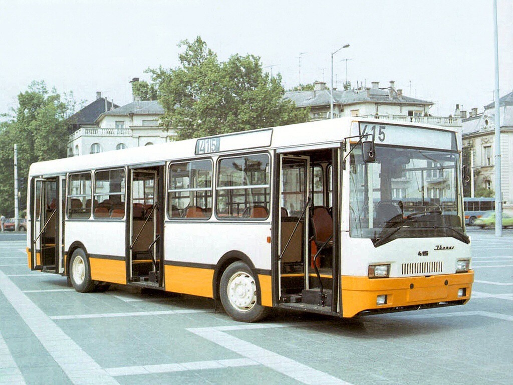 Ikarus 415