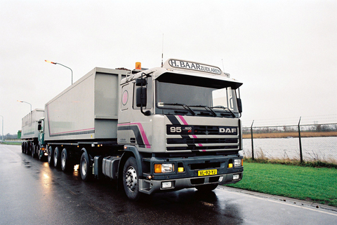 DAF 95 400