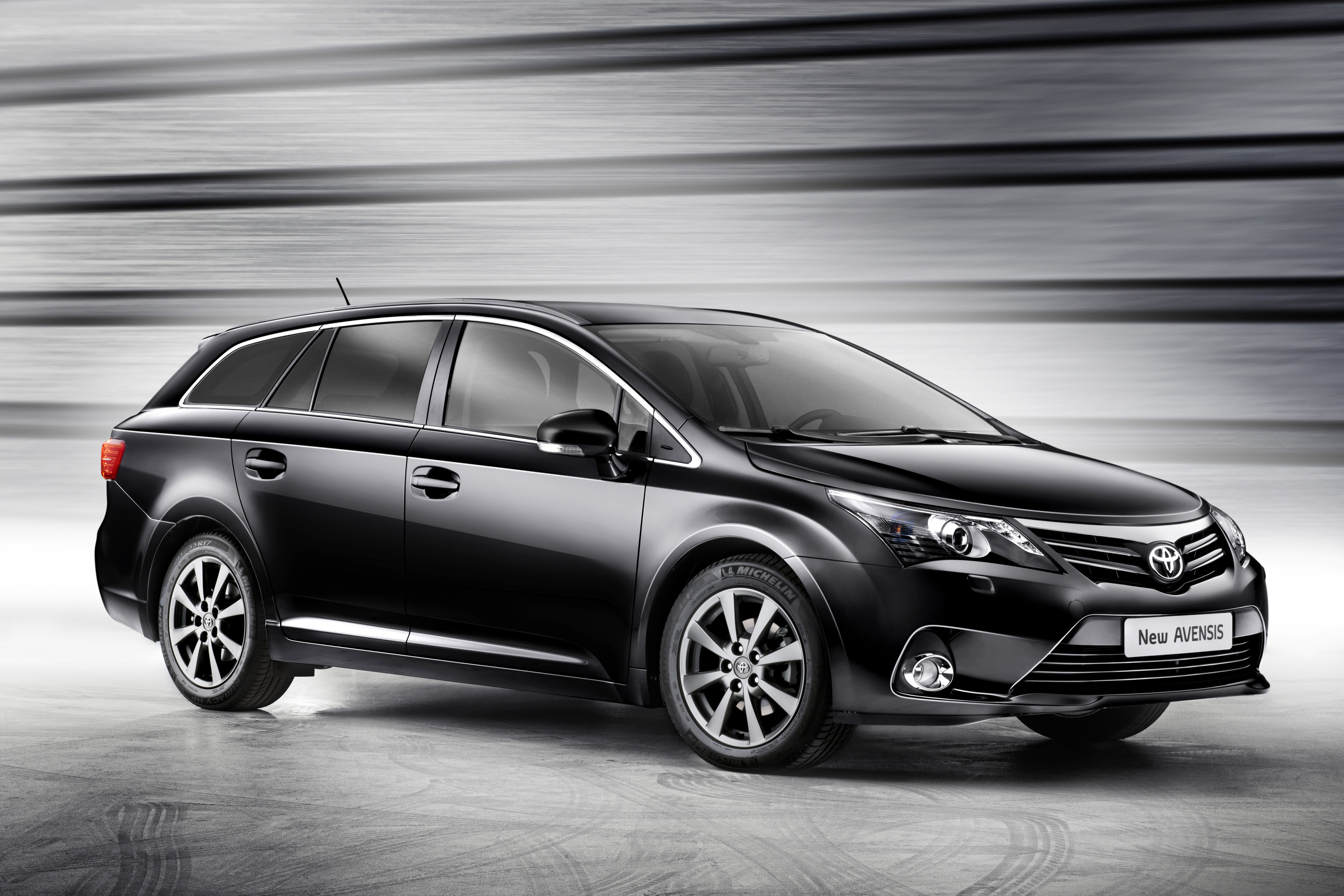 Toyota Avensis SWpicture 12 , reviews, news, specs, buy car