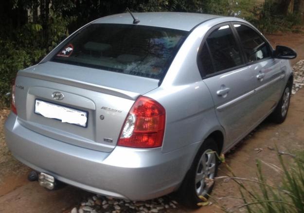 Hyundai Accent 16 GLS Hyundai Accent 16 GLS