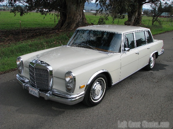 Mercedes-Benz 600 Limousine