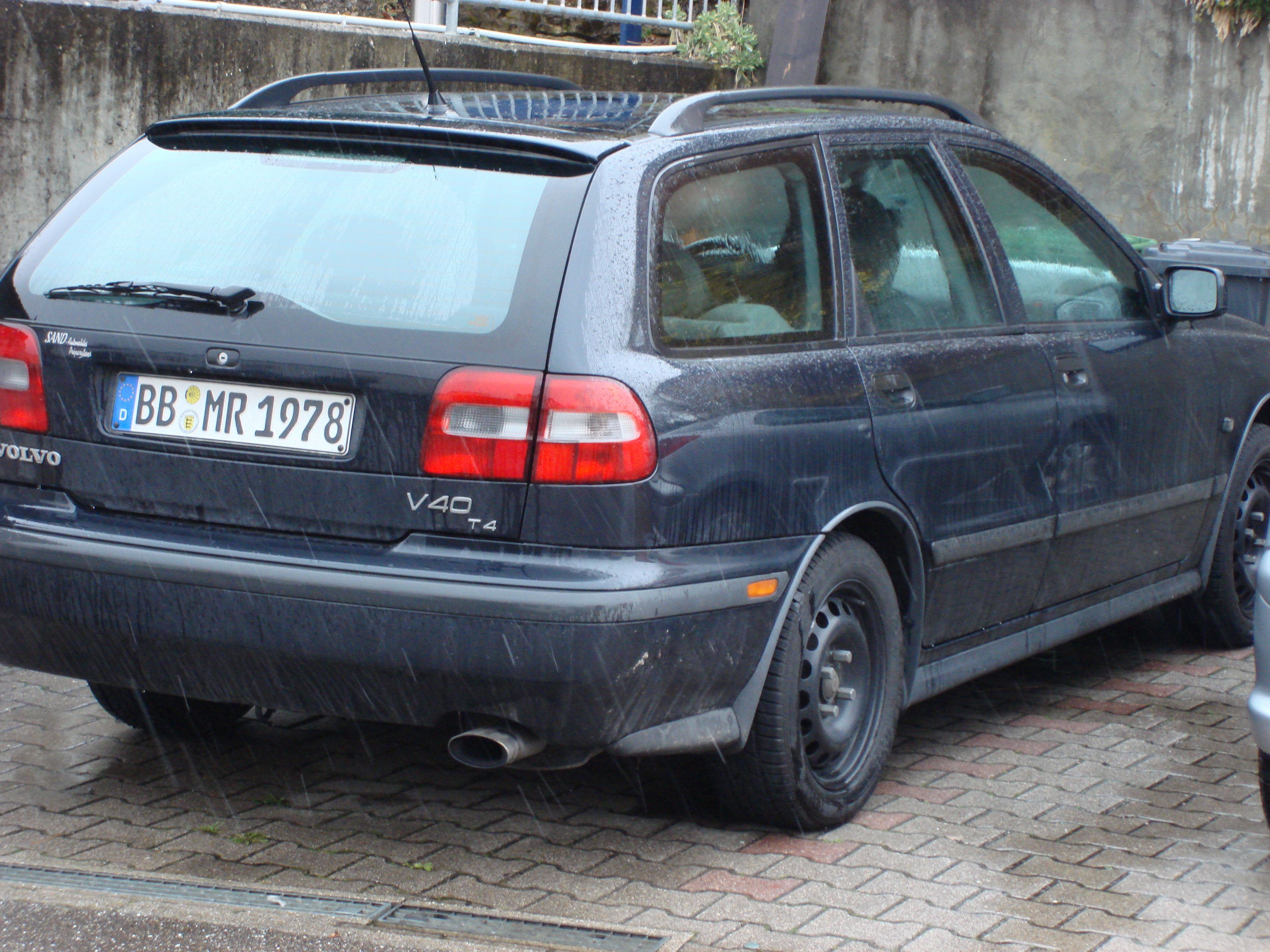 Volvo V40 T4