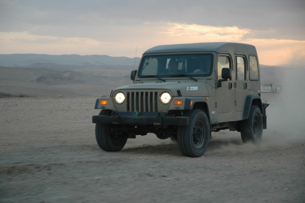 Jeep Storm M-240