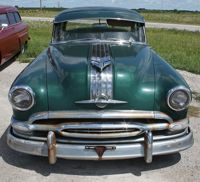 Pontiac Eight Chieftain 4 Door Sedan