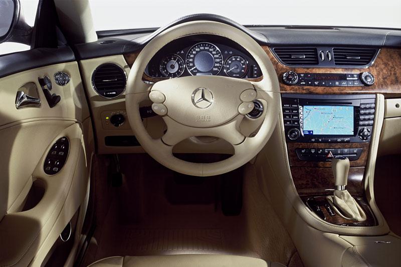 Mercedes-Benz CLS 320