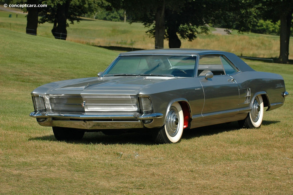 Buick Riviera Silver Arrow show car