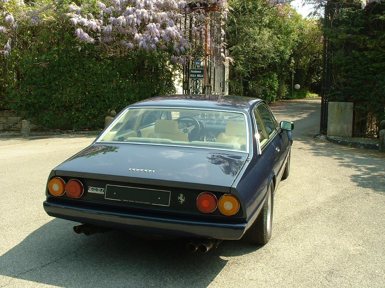 Ferrari 400