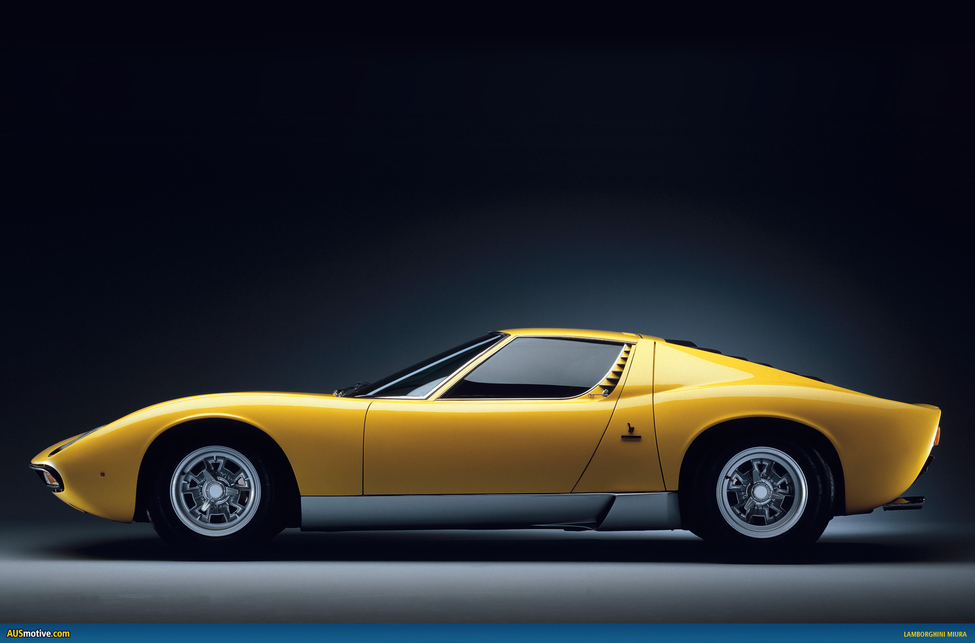 Lamborghini Miura SV