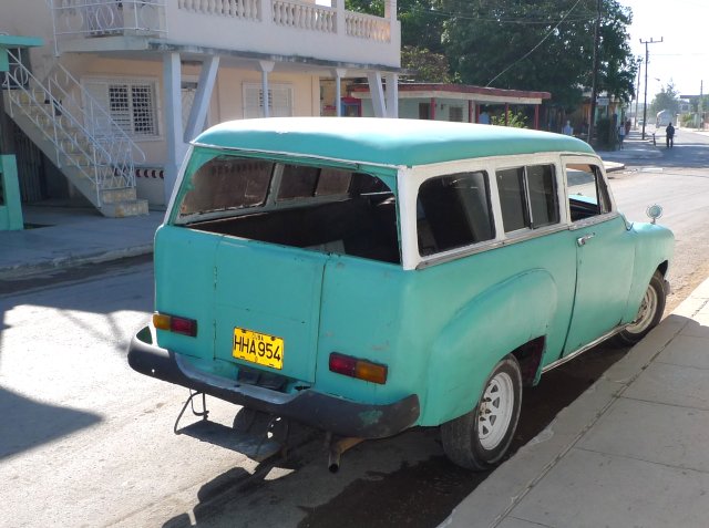 Plymouth Special Deluxe Suburban