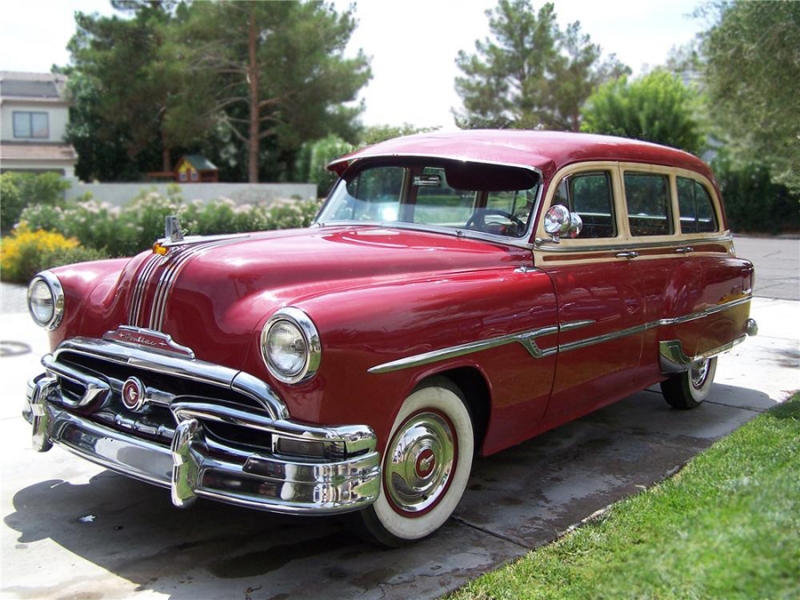 Pontiac Chieftain wagon