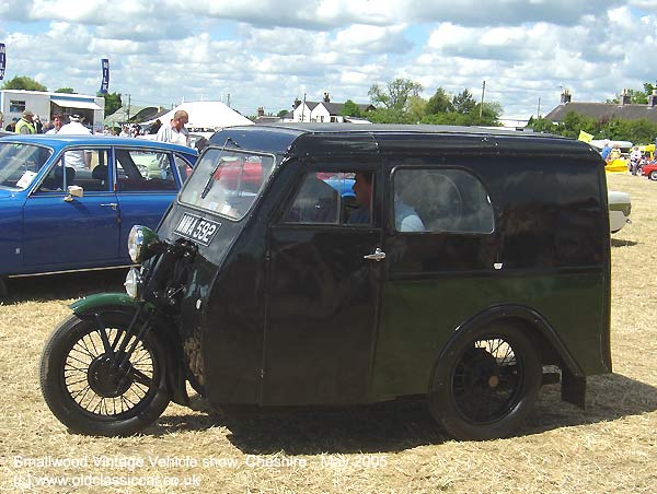 Reliant Van